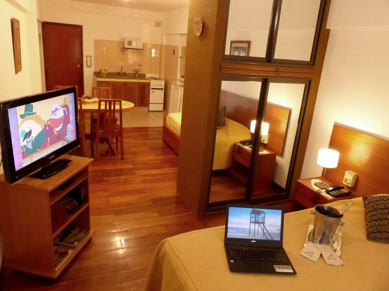 Apart Hotel Family