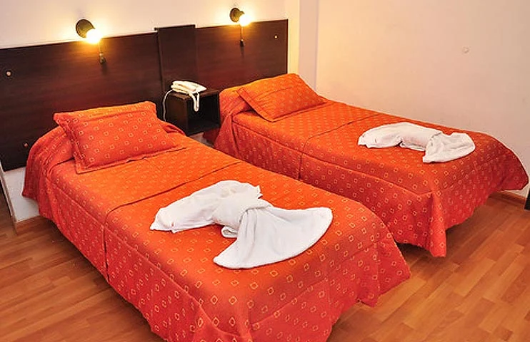 Baloo Hotel