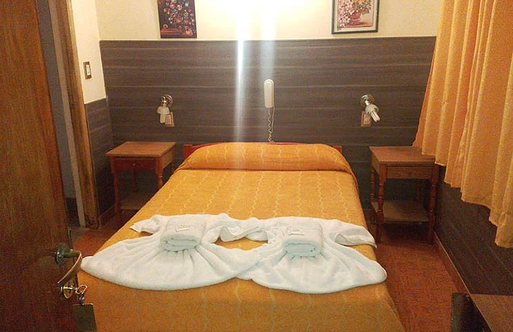 Hotel Oasis