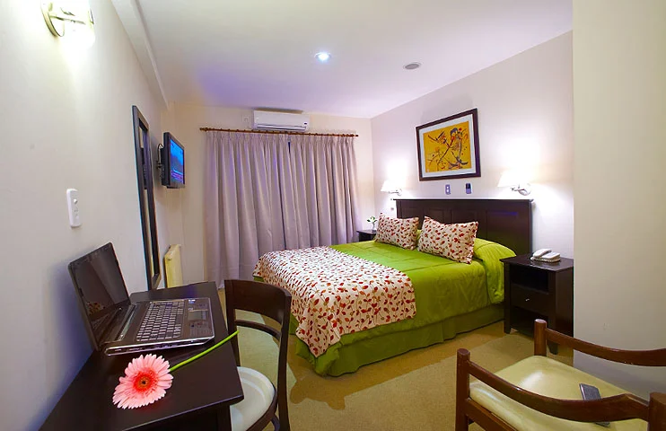 Hotel Esmeralda Select