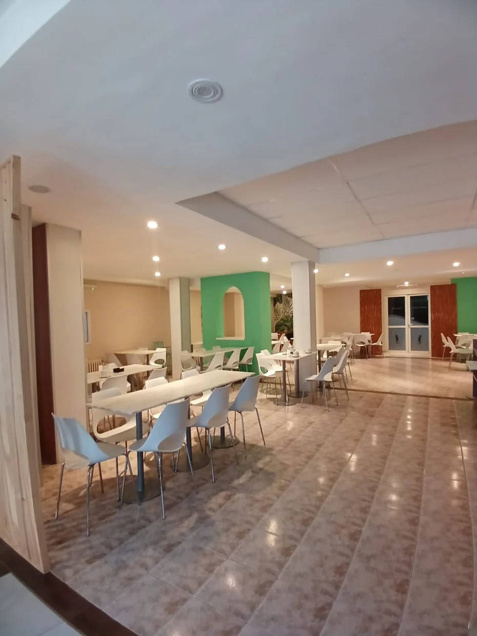 Hotel Luis III en Antigua Terminal