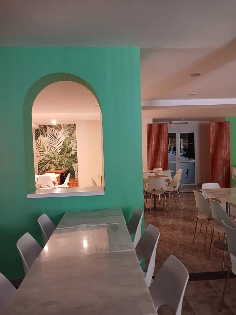 Hotel Luis III en Antigua Terminal
