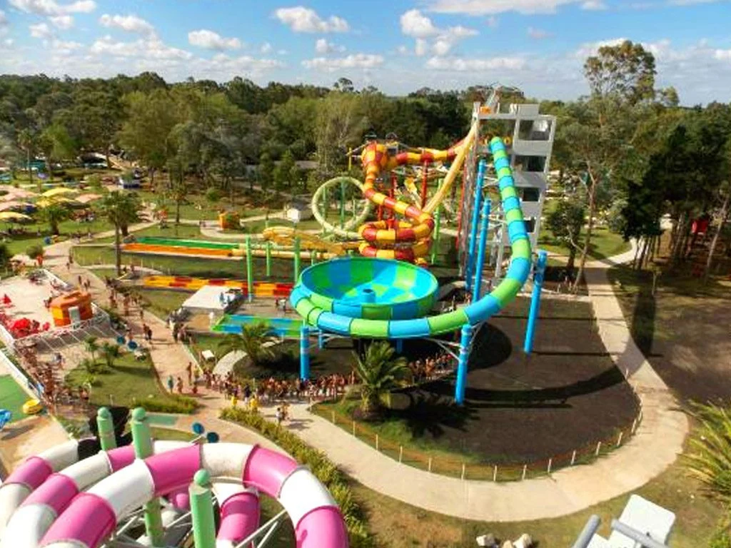 Parque Acuático Aquópolis