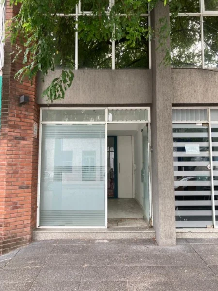 Locales en Alquiler — SAN LORENZO 3100