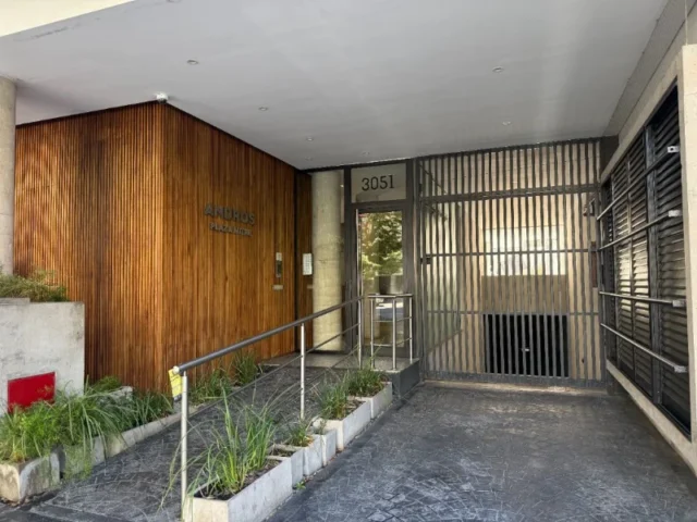 Departamentos, pisos y semipisos en Venta — COLON 3051