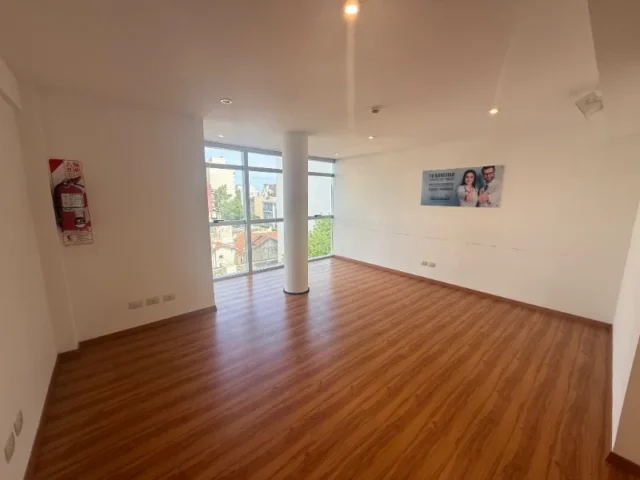 Oficinas en Venta — Brown 2973