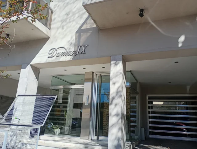 Departamentos, pisos y semipisos en Venta — GASCON 2854