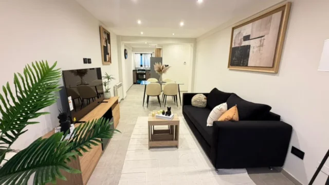 Departamentos, pisos y semipisos en Venta — SANTA FE 2339