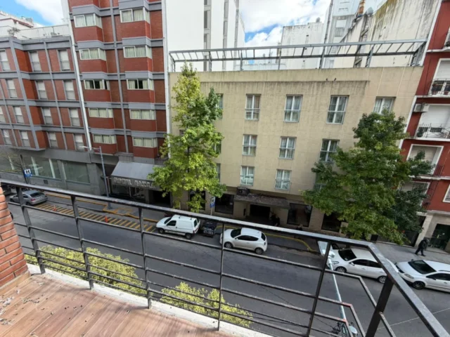 Departamentos, pisos y semipisos en Venta — CORRIENTES 2058