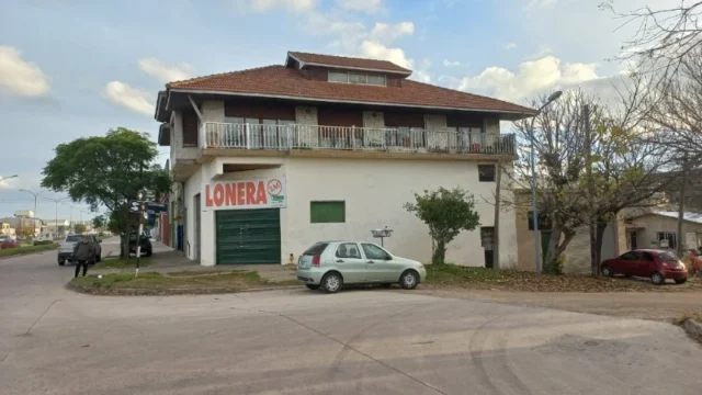 Galpones en Venta — Champagnat 3117