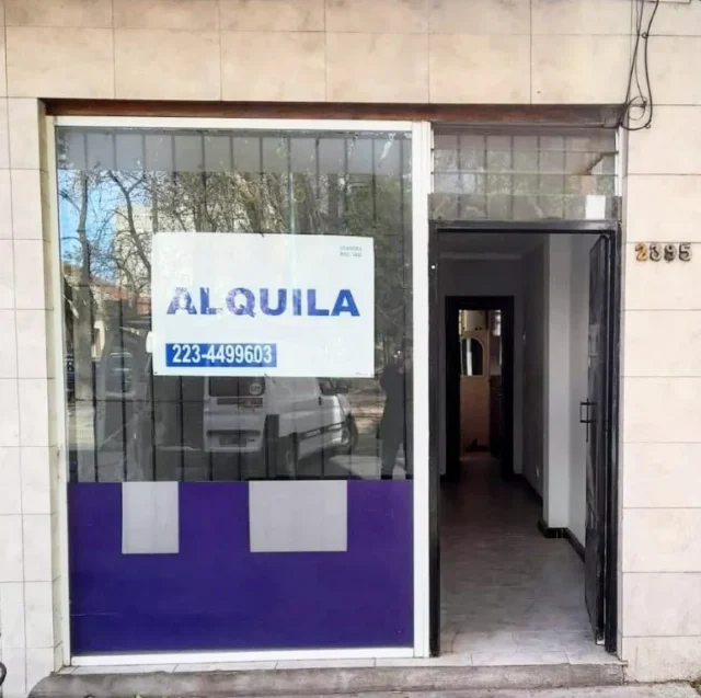 Locales en Alquiler — Dorrego 2395