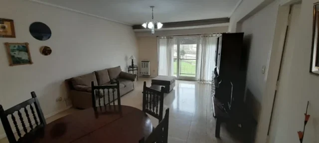 Departamentos, pisos y semipisos en Venta — Bronzini 1430