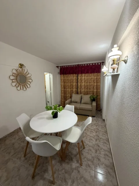 Departamentos, pisos y semipisos en Venta — Arenales 2329