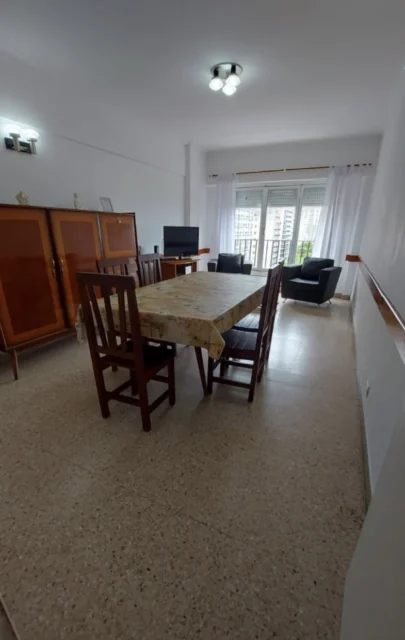 Departamentos, pisos y semipisos en Alquiler Temporario — colon 2092