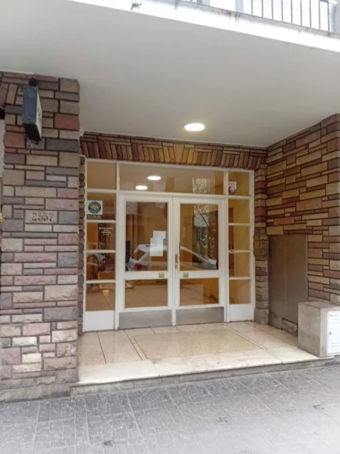 Departamentos, pisos y semipisos en Alquiler — FALUCHO 2300