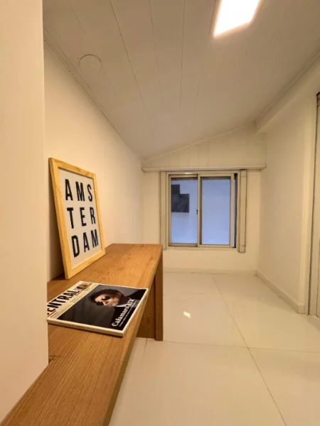 Departamentos, pisos y semipisos en Venta — HIPOLITO YRIGOYEN 1390 1D