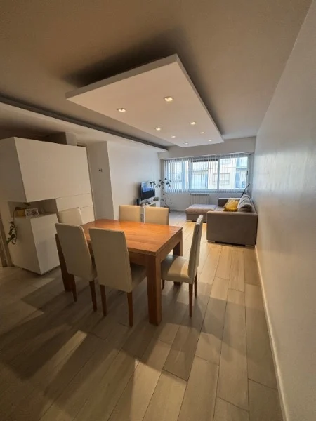 Departamentos, pisos y semipisos en Venta — Lavalle 2337