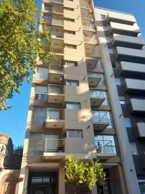 Departamentos, pisos y semipisos en Venta — salta 1925