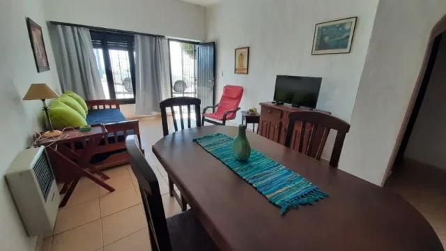 Departamentos, pisos y semipisos en Alquiler Temporario — La Costa 3307