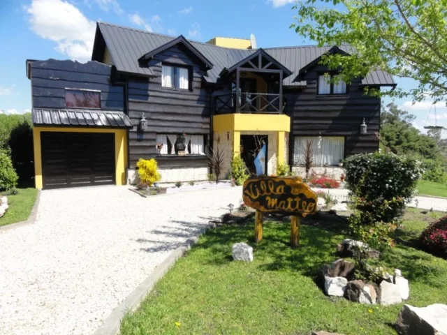 Casas, chalets en Venta — Ovidio