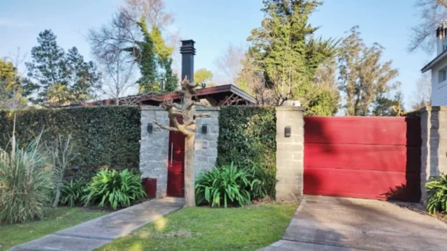 Casas, chalets en Venta — Elisa