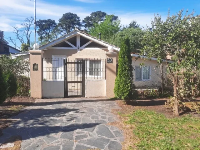 Casas, chalets en Venta — C. Domingo 53