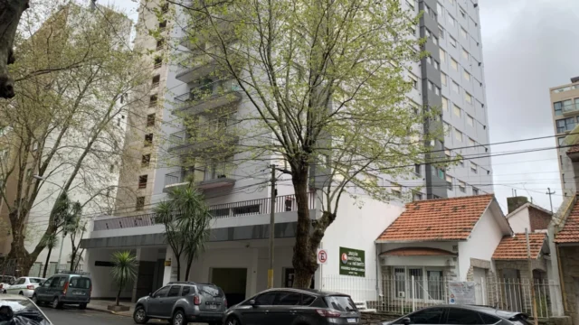 Departamentos, pisos y semipisos en Venta — Falucho 2540