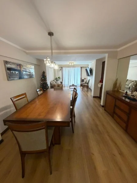 Departamentos, pisos y semipisos en Venta — Córdoba 2454