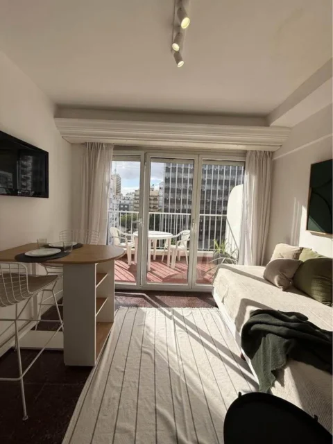 Departamentos, pisos y semipisos en Venta — Tucuman 2360