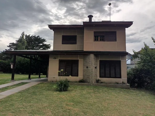 Casas, chalets en Venta — Av Del Olvidó