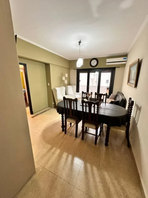 Departamentos, pisos y semipisos en Venta — Av. Colon 2579