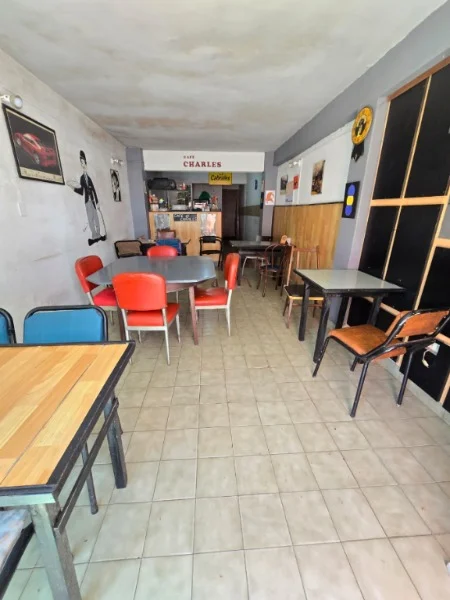 Locales en Venta — San Juan 800