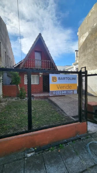 Casas, chalets en Venta — Pampa 200