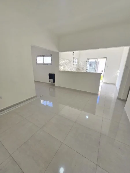 Casas, chalets en Venta — Florisbelo Acosta 5000