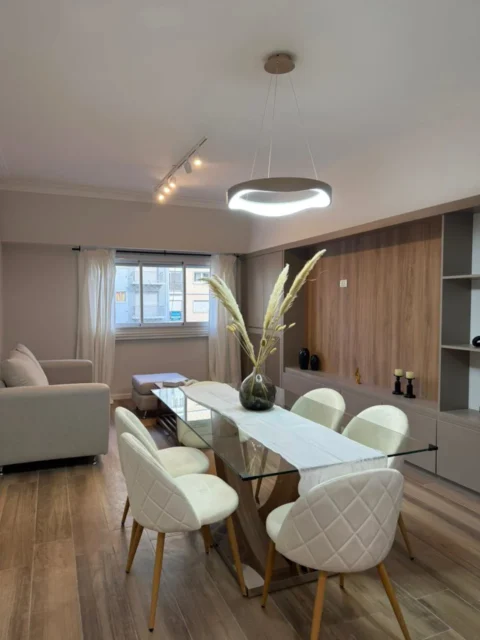 Departamentos, pisos y semipisos en Venta — Colón 1500