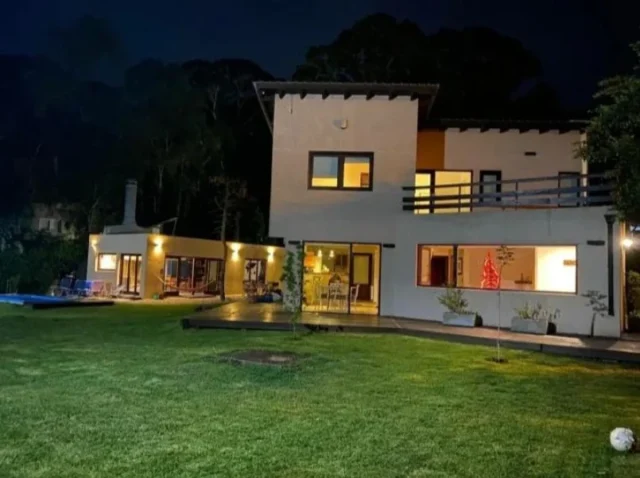 Casas, chalets en Alquiler Temporario — Tupac Amaru Bosque Peralta Ramos