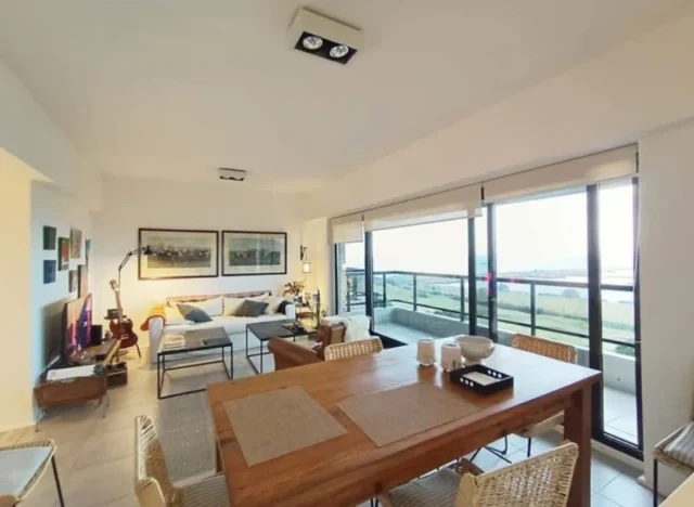 Departamentos, pisos y semipisos en Venta — Azcuénaga 255
