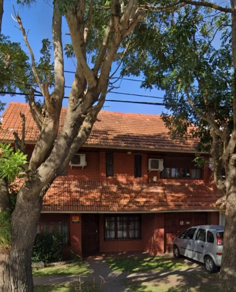 Casas, chalets en Venta — Valencia y Manuela Pedraza