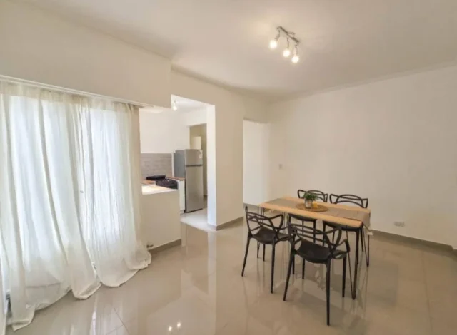 Departamentos, pisos y semipisos en Venta — av. colon y buenos aires