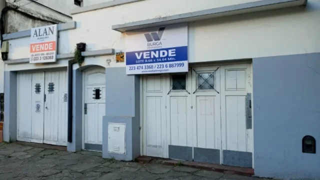 Casas, chalets en Venta — BOLIVAR 3859