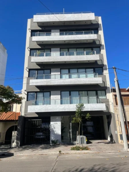 Departamentos, pisos y semipisos en Venta — LAS HERAS 3200