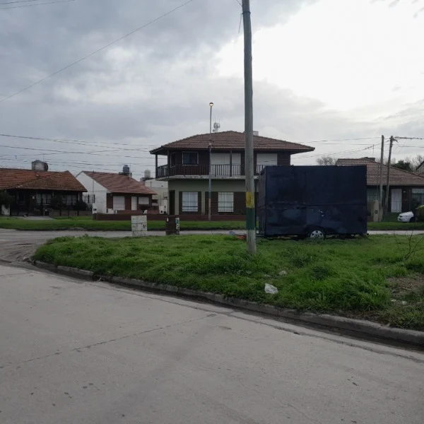 Lotes y terrenos en Venta — DIAGIONAL VELEZ SARDFIEL ESQUINA SAENZ