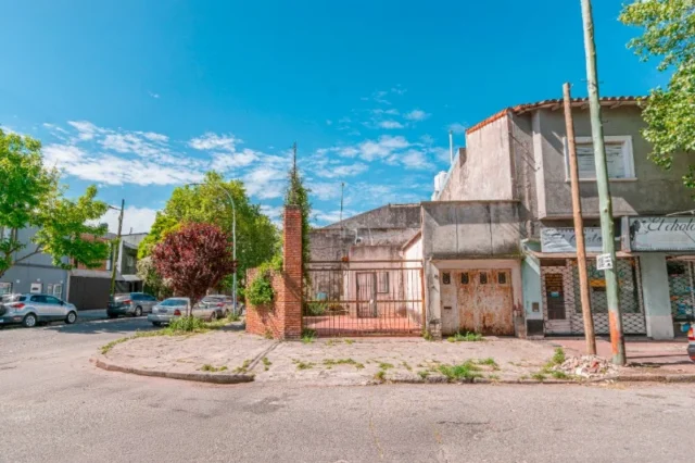 Lotes y terrenos en Venta — jujuy 600