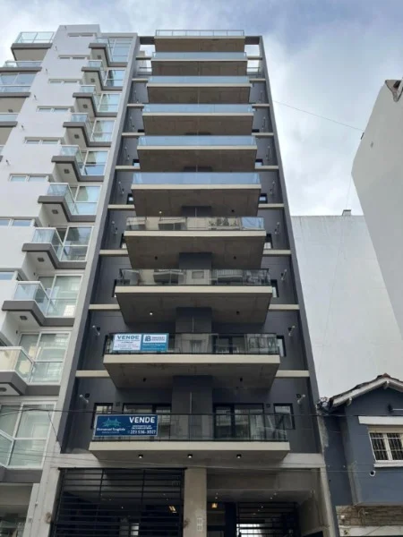 Departamentos, pisos y semipisos en Venta — gascon 1600