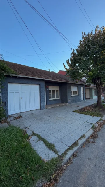 Casas, chalets en Venta — san lorenzo 4000