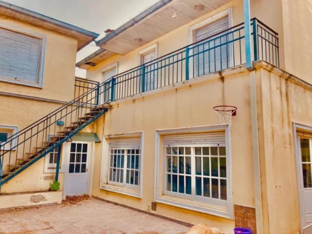 Casas, chalets en Venta — Av Champagna  1100
