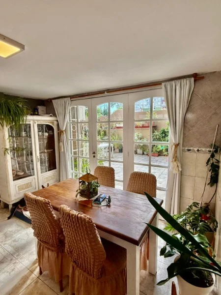 Departamentos, pisos y semipisos en Venta — Av Independencia 951