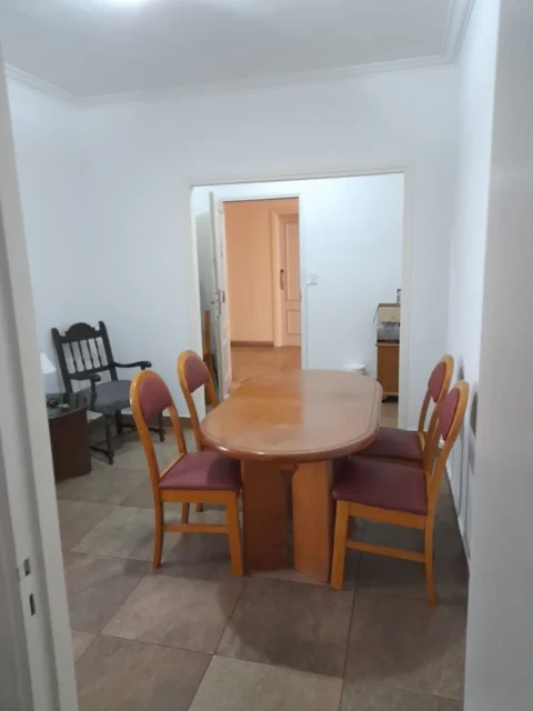 Departamentos, pisos y semipisos en Alquiler — 9 DE JULIO Nº 2443