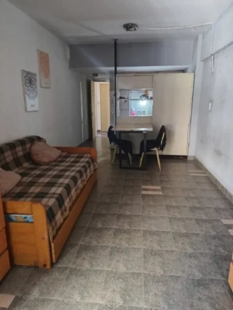 Departamentos, pisos y semipisos en Venta — Av Colon 1300
