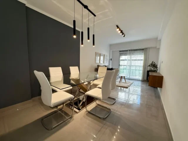 Departamentos, pisos y semipisos en Venta — Santiago Del Estero 2300